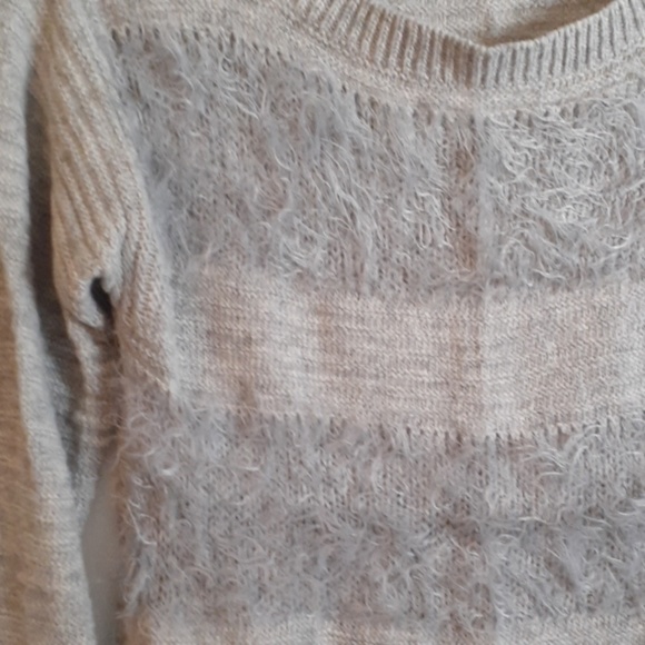 Sweater - Picture 2 of 3